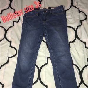 Hollister jeans size 3s